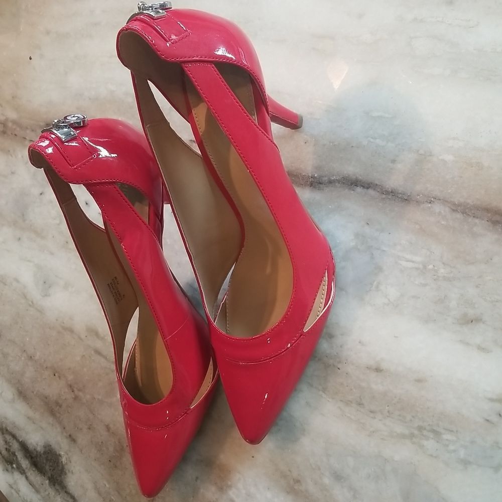 Michael KorsWomen's Patten Leather pointed Red high heel pumps size 7